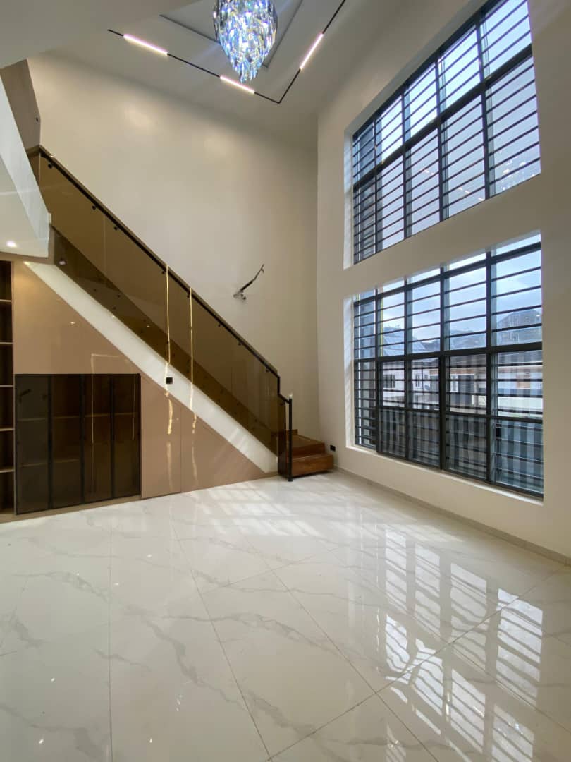 WhatsApp Image 2025-12-21 at 15.06.16 (1)